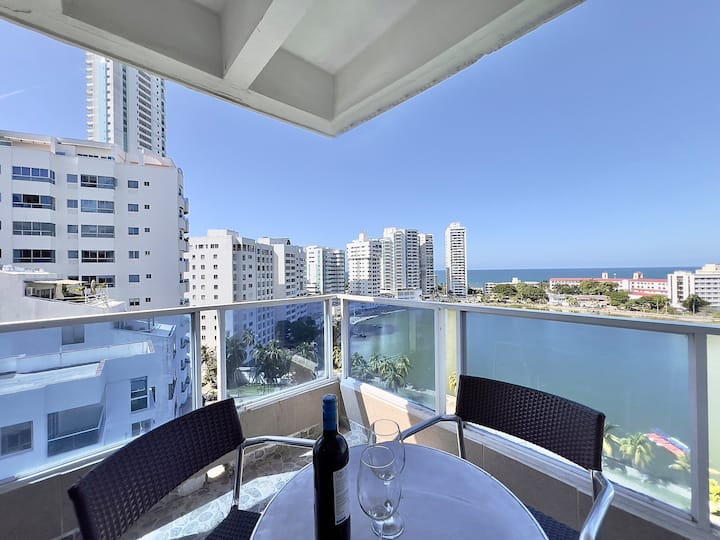 Apartamento balcón cerca al mar